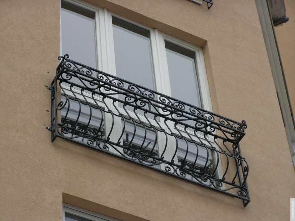 Французский балкон – фото, что это такое, виды, плюсы и минусы