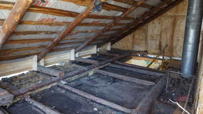 Реконструкция крыши: замена кровли частного и дачного дома своими руками, переделка конструкции в деревянном доме
