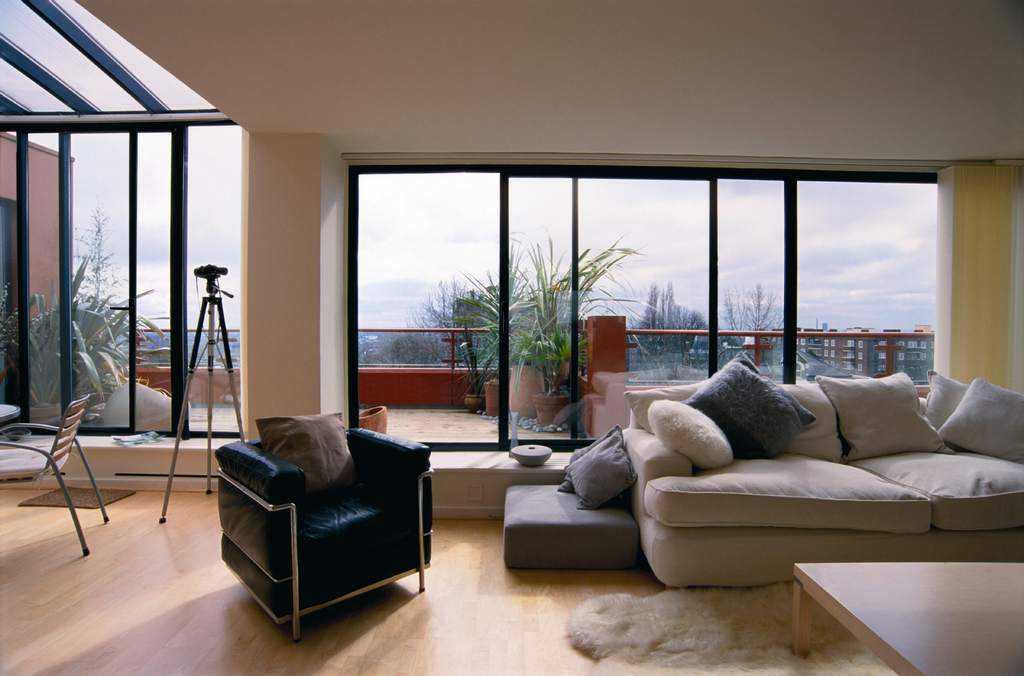 Французские окна: виды панорамных конструкций в интерьере квартиры