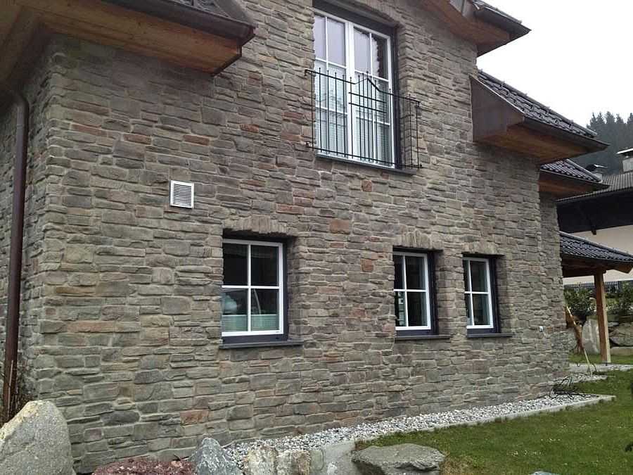 Облицовочный природный камень: отделка фасада дома натуральным материалом