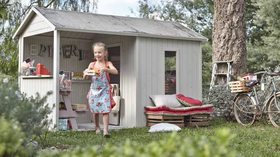 Как сделать детский домик на даче своими руками: фото и идеи