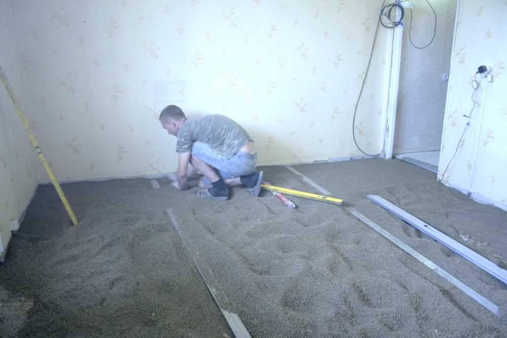 Чем заделать трещины в бетонном полу