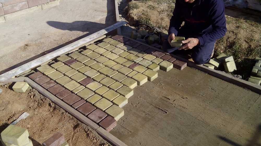 Тротуарная плитка своими руками — изготовление, отливка и укладка тротуарной плитки (105 фото и видео)