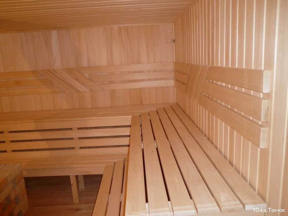 Красивые деревянные стены — обшивка бани вагонкой внутри