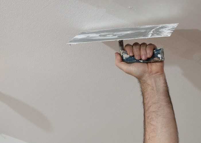 Как шпаклевать двухуровневый потолок из гипсокартона под покраску видео